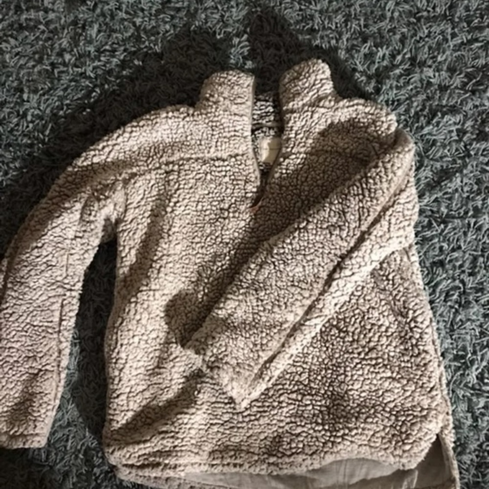 Thread and Supply Sherpa/Fuzzy Quaterzip - Picture 1 of 4